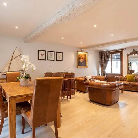 La Maison De Maurice Aparthotel Beaune (Cote d'Or)