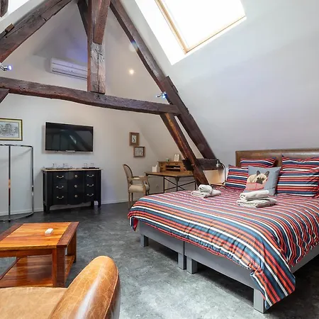 Lägenhetshotell La Maison De Maurice Beaune (Cote d'Or)