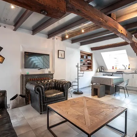 Lägenhetshotell La Maison De Maurice Beaune (Cote d'Or)